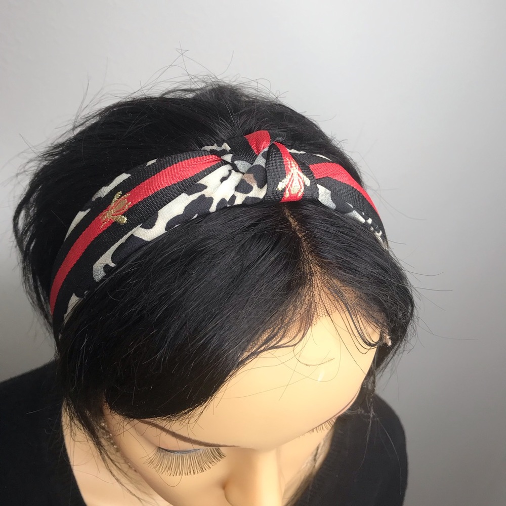 NWT- fashion headband
